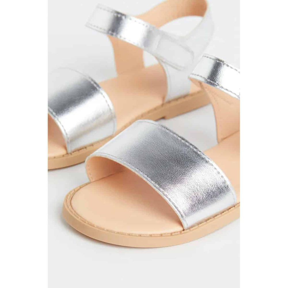 صندل دخترانه بچه گانه برند اچ اند ام مدل Silver Colored
