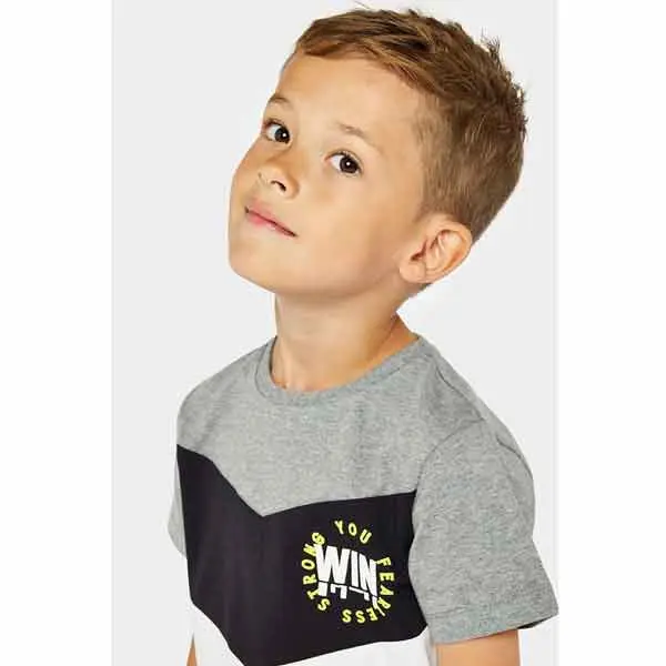 ست تیشرت و شلوارک ورزشی پسرانه بچه گانه مادرکر مدل White-Black