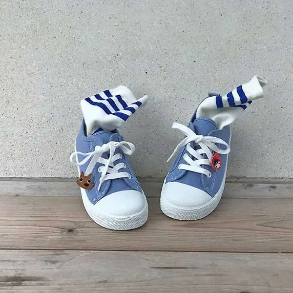 کفش بچه گانه اسپرت برند La Collection مدل Strappy