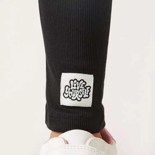 شلوار بچه گانه دخترانه برند مکس مدل Patch Leggings