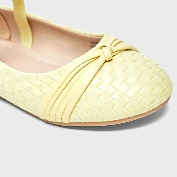 کفش عروسکی دخترانه بچه گانه برند Shoexpress مدل Yellow Ballerinas